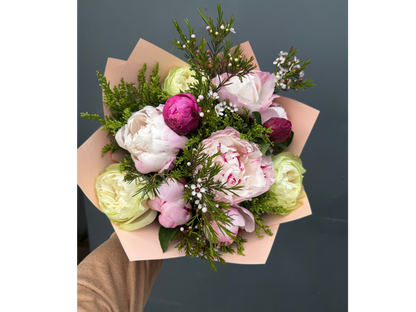 Ramo Estacional Peonia